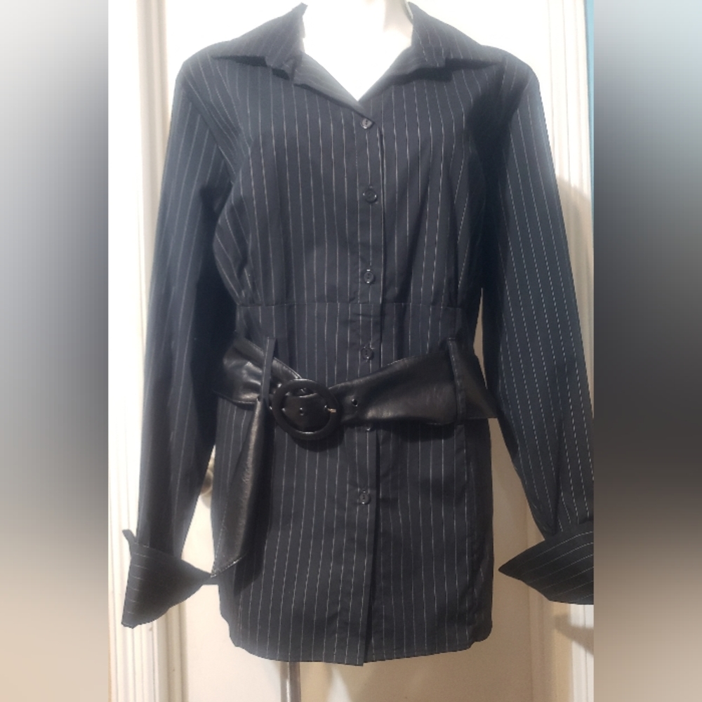 Collar long sleeve blouse Plus size black with white stripe and belt